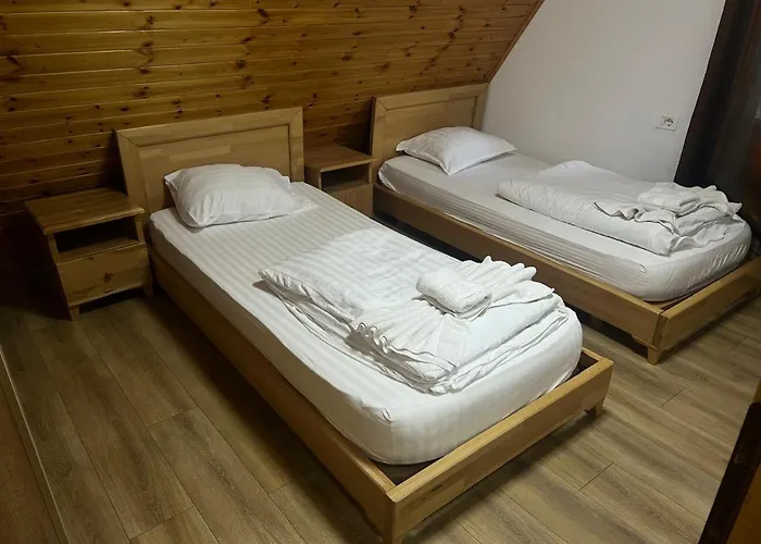 Hotel apartamentowy Bujtinat E Lugines Valbone