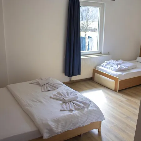 Bujtinat E Lugines Valbone