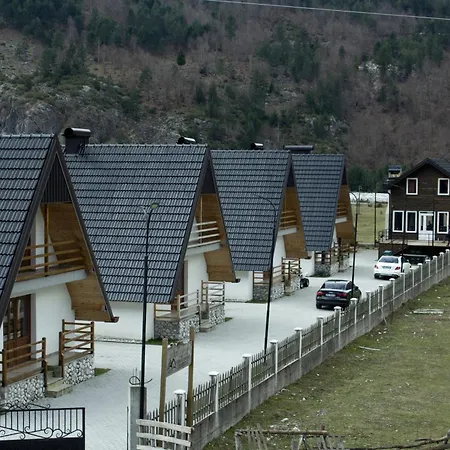 Appart hôtel Bujtinat E Lugines