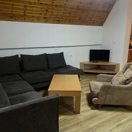Bujtinat E Lugines 4* Valbona