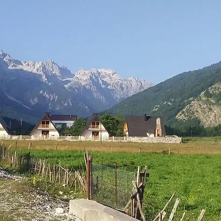Bujtinat E Lugines